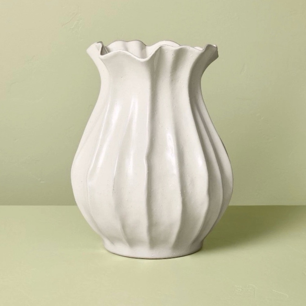 9” Pleated Ceramic Vase Sour Cream Hearth and Hand with Magnolia NEW Scalloped